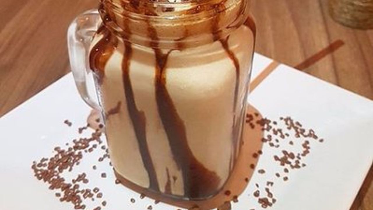 Cappucino Gelado com Sorvete
