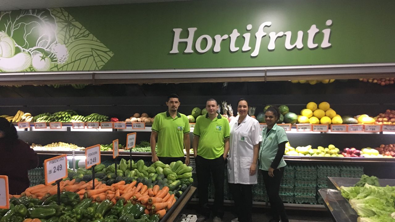 Hortifrúti do Supermercado Assis